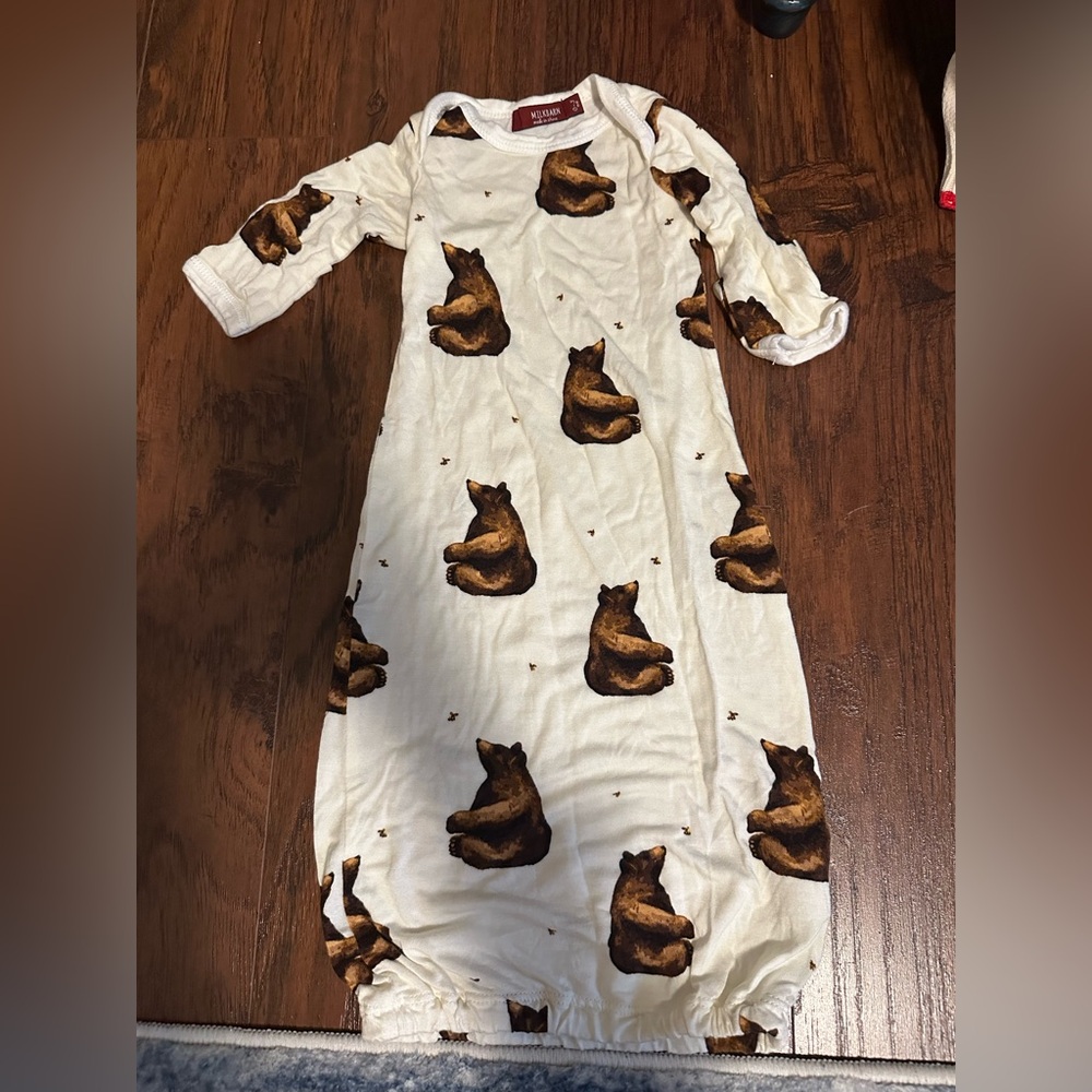 MILKBARN - Honey Bear Bamboo Newborn Gown & Hat Set